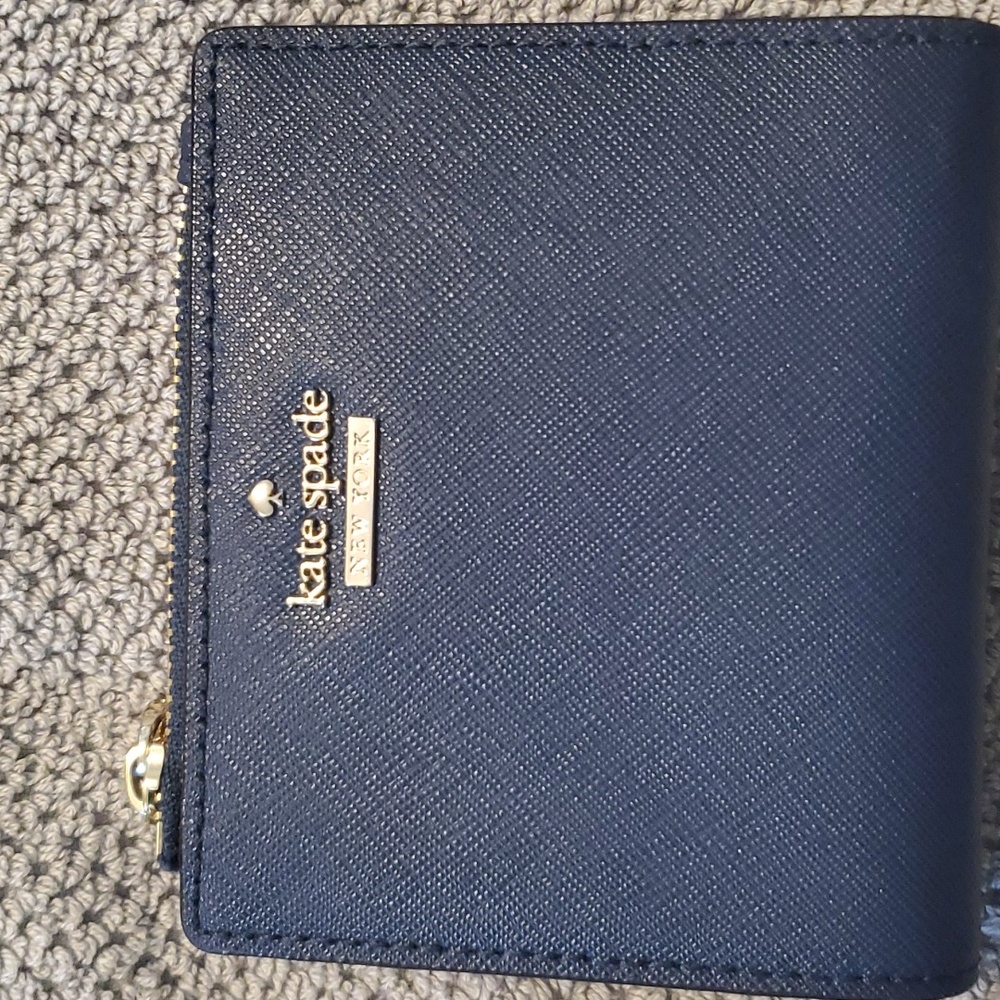 NWOT KATE SPADE Madison Wallet/Navy